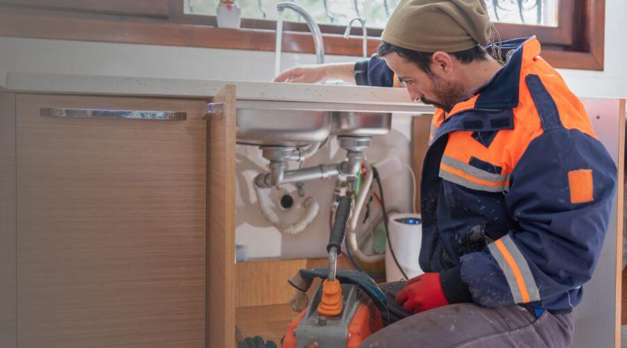 Professional emergency plumbing in Quinter, KS
